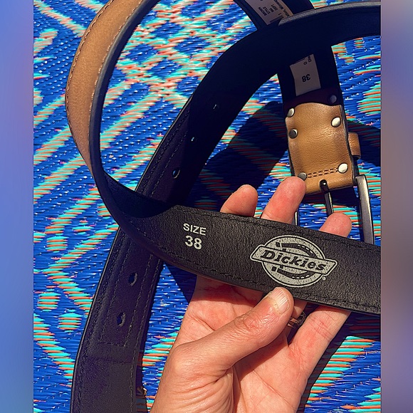 NWT Dickies brown work belt with metal plating - Picture 3 of 5